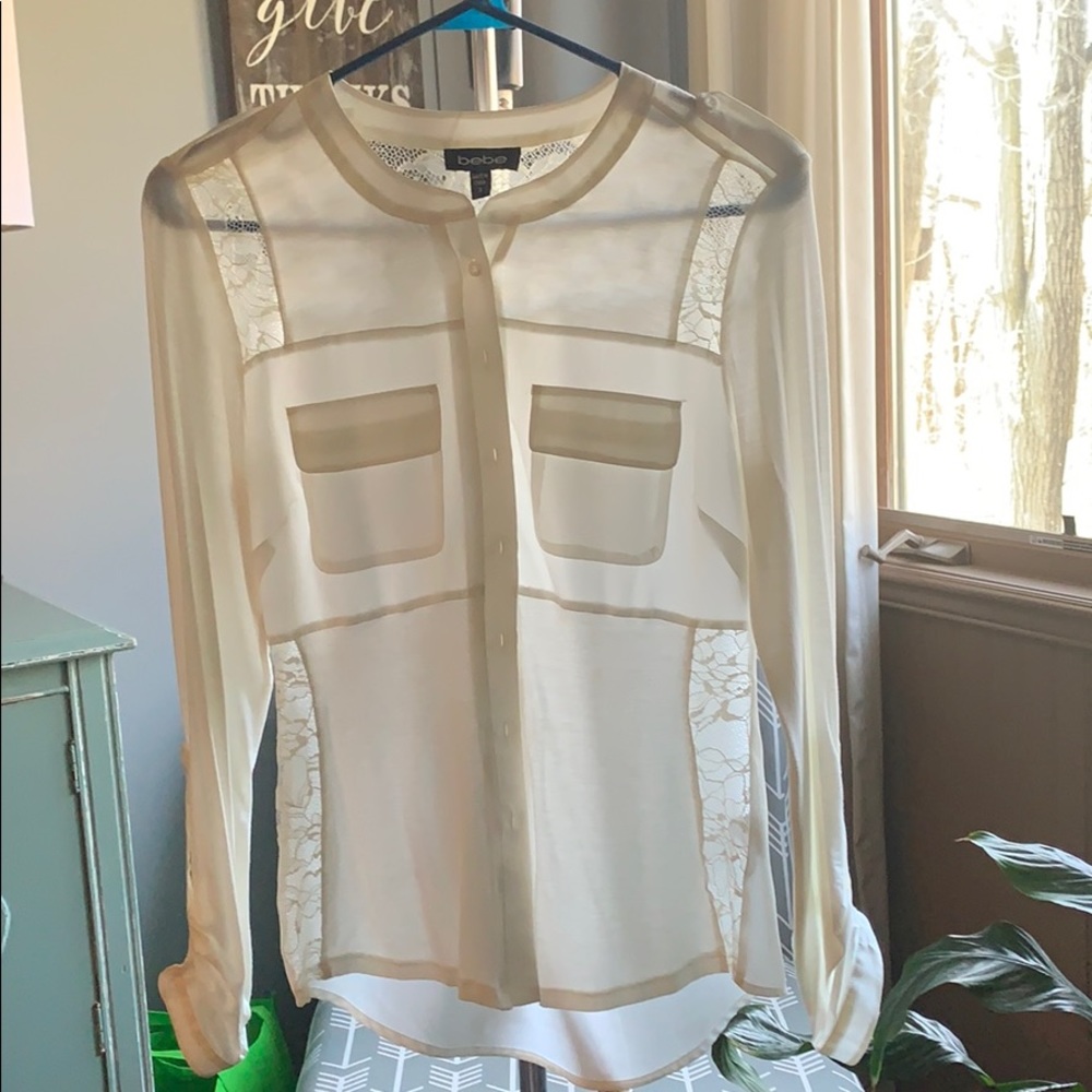 Bebe long sleeve white blouse with lace detail